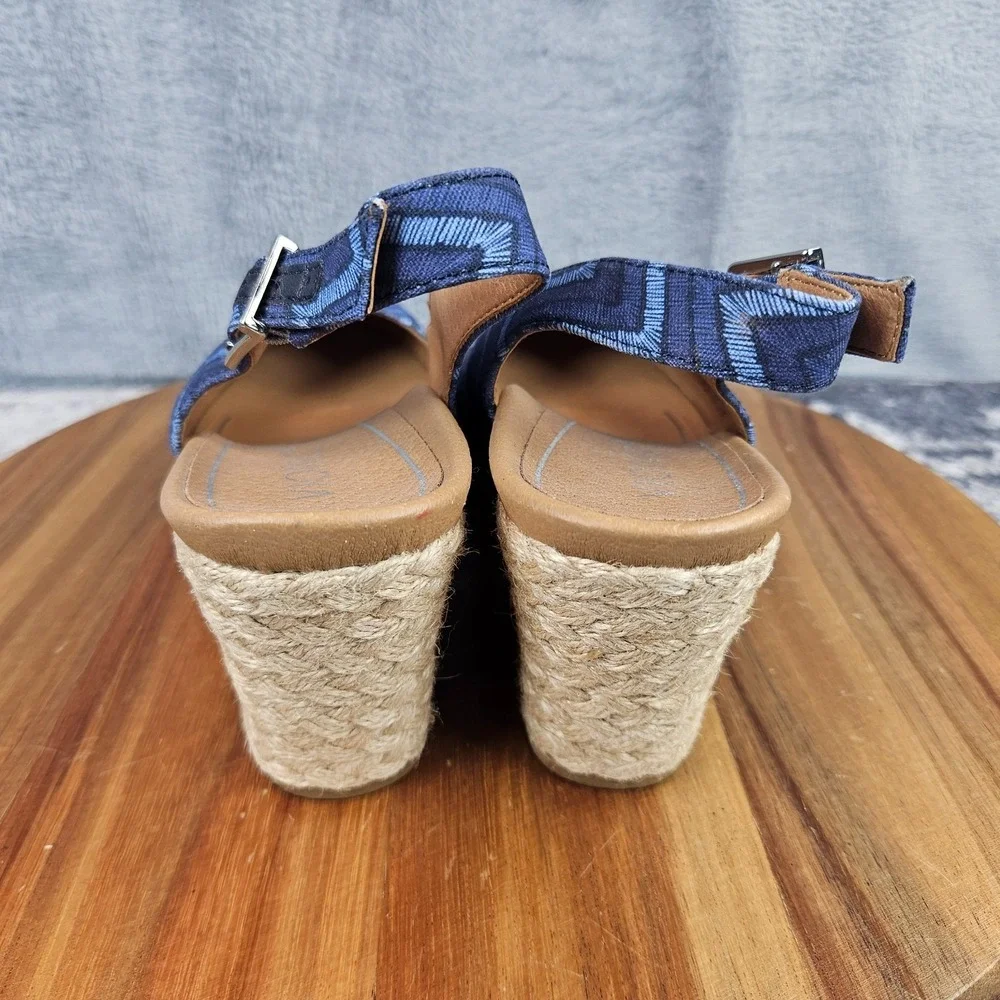 Vionic Coralina Espadrille Blue Chevron Print Slingback Wedge Sandals Womens 7.5